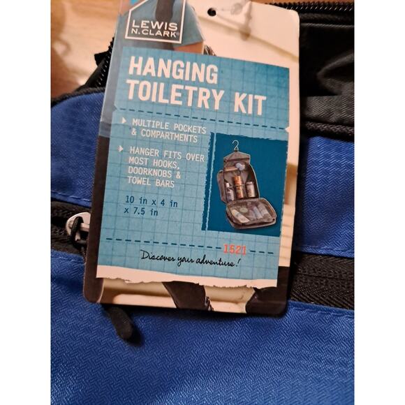 Lewis N. Clark Hanging Toiletry Bag - Picture 2 of 5